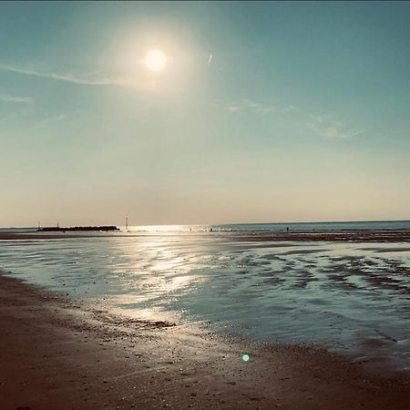 La Suite Malouine Dunkirk Exteriör bild